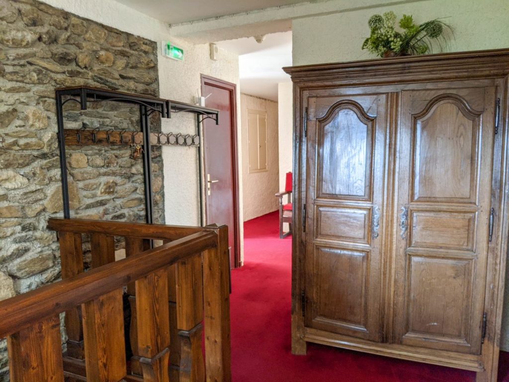 Gîte Montserrat Figueras - Atalaya - Entrée et rangement